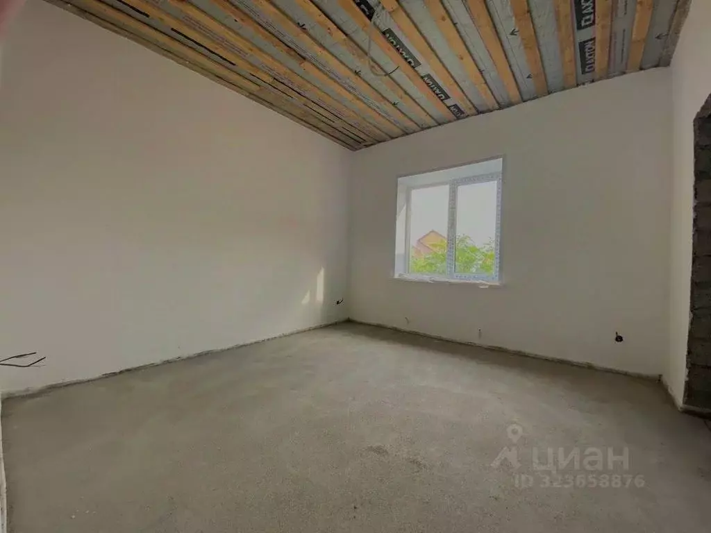 Дом в Оренбургская область, Оренбургский район, с. Подгородняя ... - Фото 2