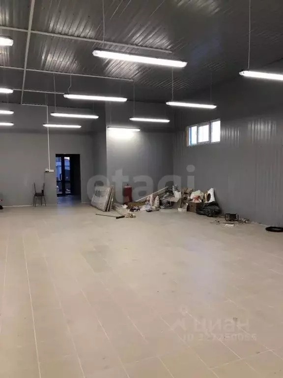 Помещение свободного назначения в Курганская область, Курган ул. ... - Фото 1