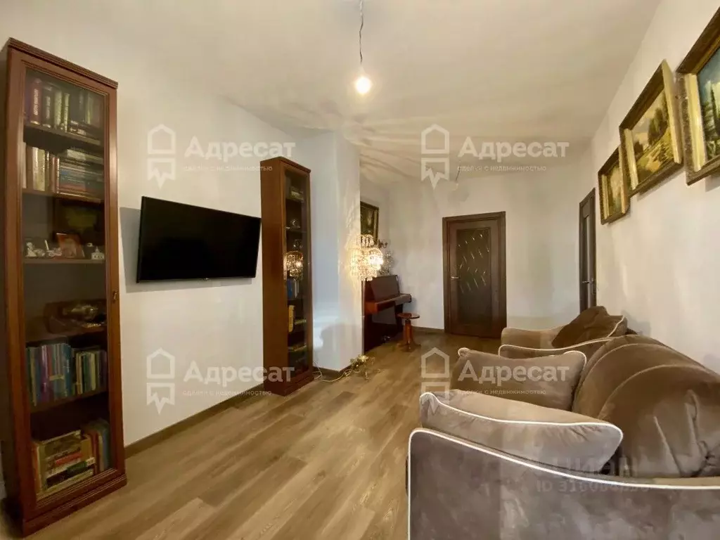 2-к кв. Волгоградская область, Волгоград Донецкая ул., 16а (69.8 м) - Фото 1