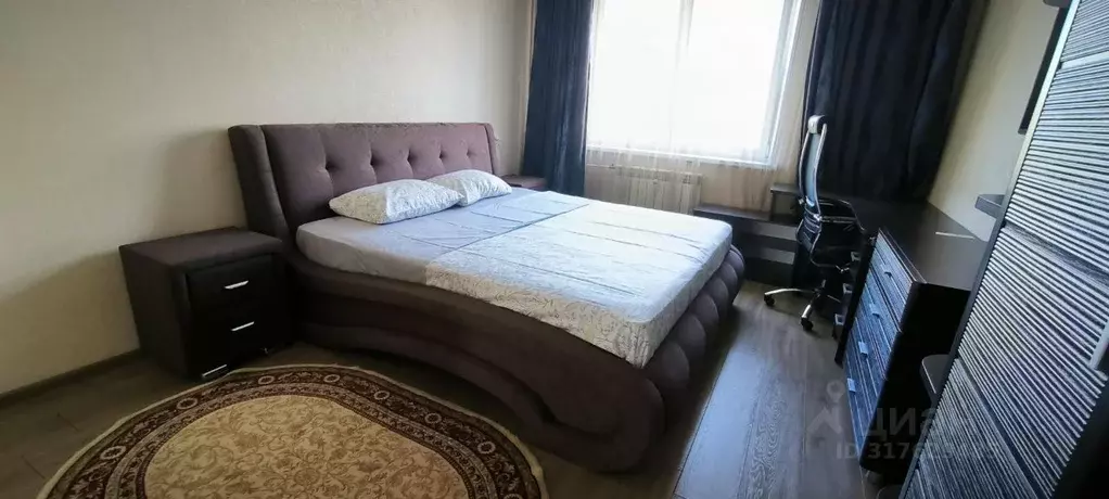 2-к кв. Челябинская область, Челябинск ул. Воровского, 59а (62.9 м) - Фото 0