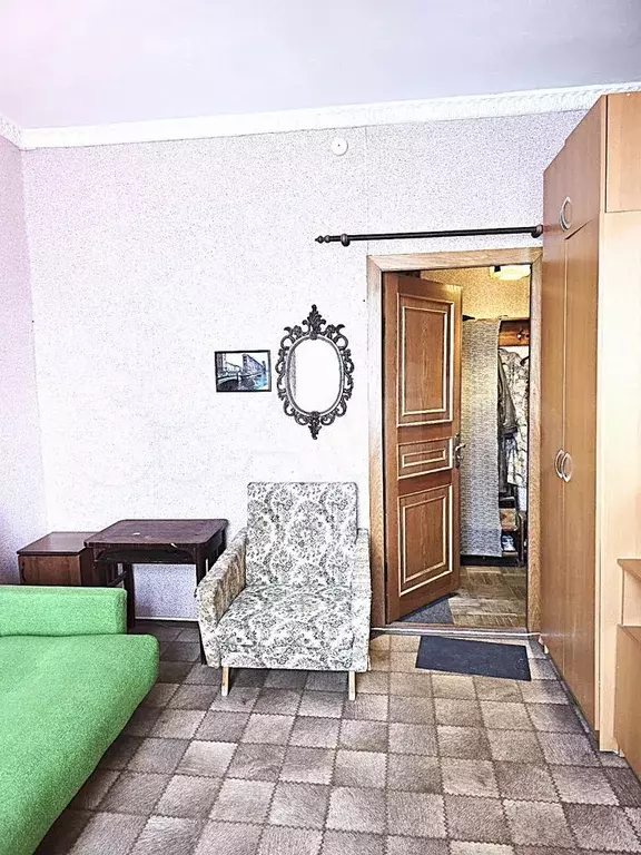 Комната 14,6 м в 3-к., 1/5 эт. - Фото 1