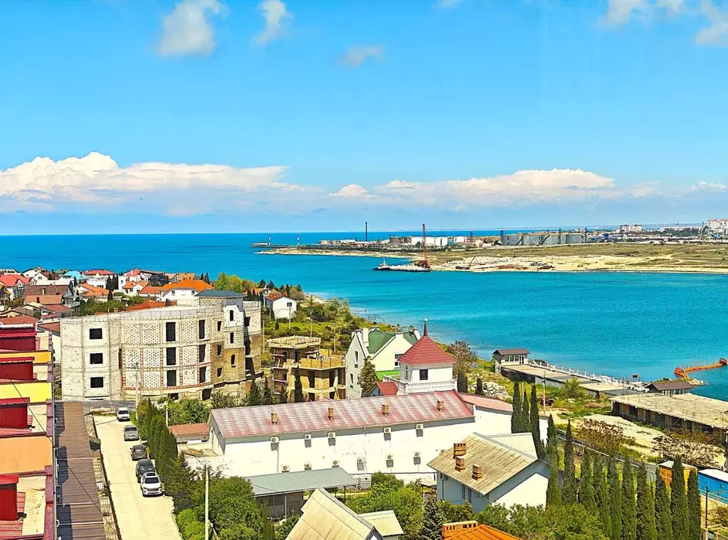 1-к кв. Севастополь ул. Военных Строителей, 12к11 (40.0 м) - Фото 0