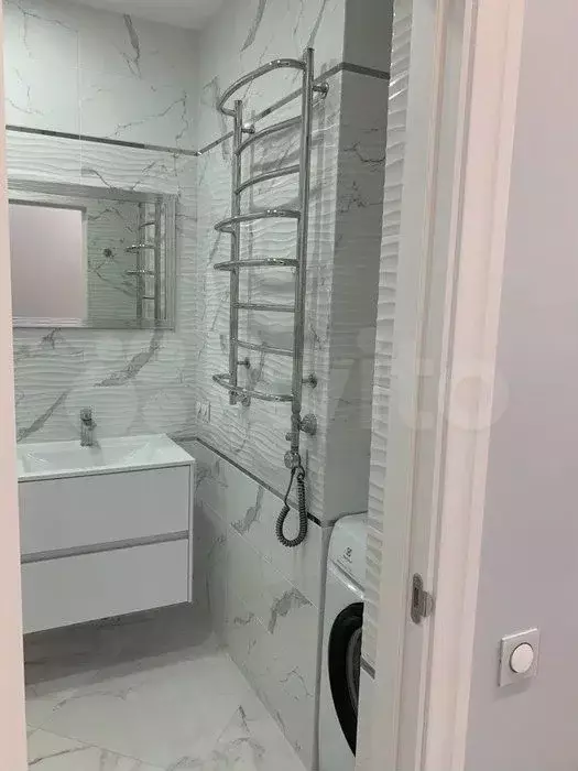 2-к. квартира, 60 м, 6/12 эт. - Фото 1