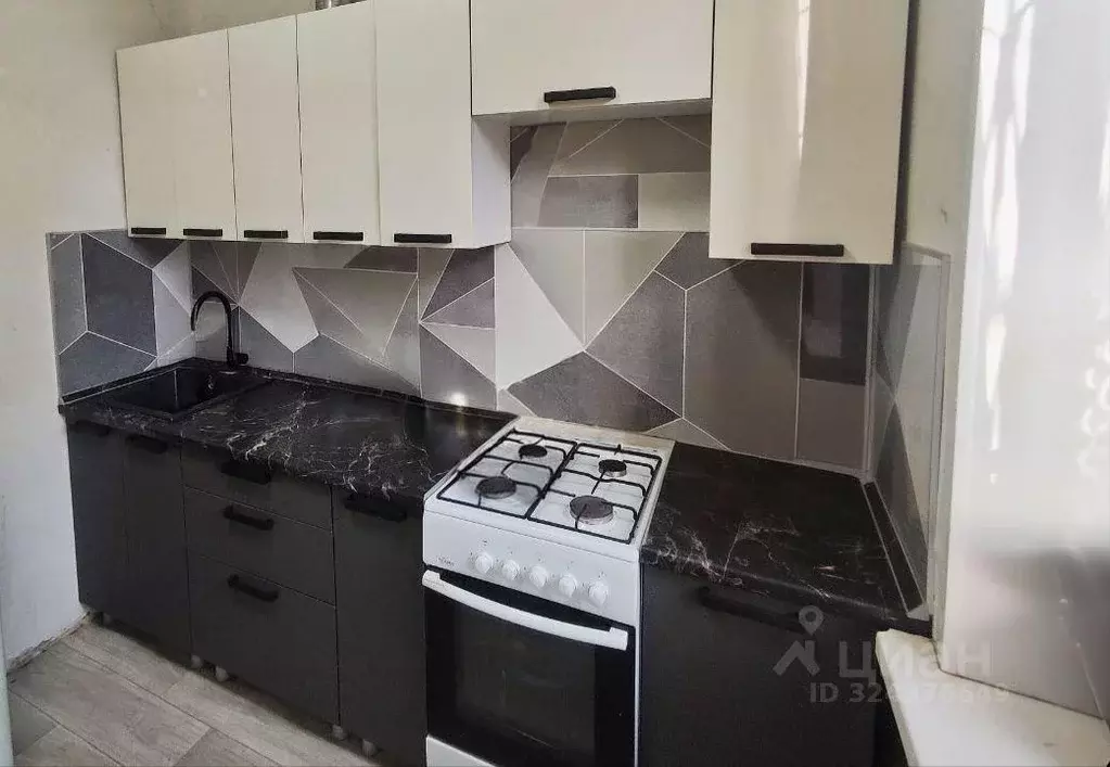 3-к кв. Самарская область, Самара Каховская ул., 14А (67.2 м) - Фото 1