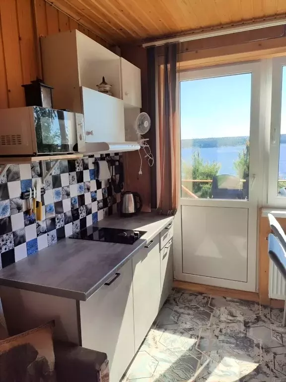 Дом в Ленинградская область, Приозерский район, Громовское с/пос, ... - Фото 1