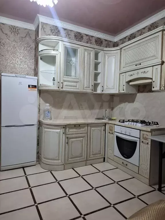 1-к. квартира, 51 м, 2/6 эт. - Фото 1