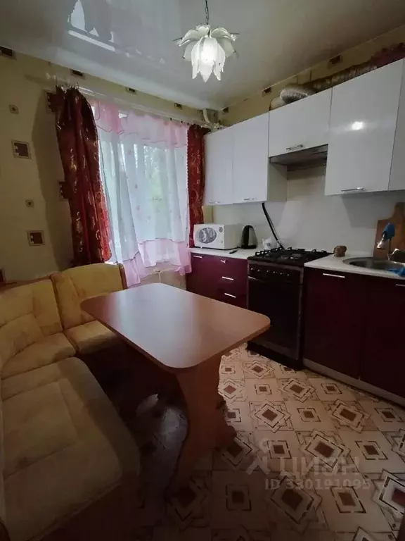 2-к кв. Ленинградская область, Сланцы ул. Кирова, 15 (41.7 м) - Фото 1