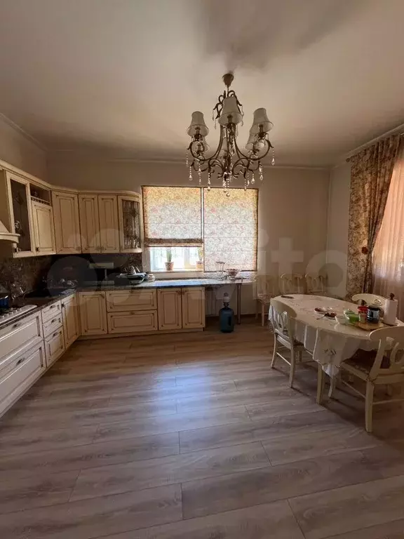 Дом 240 м на участке 5 сот. - Фото 1