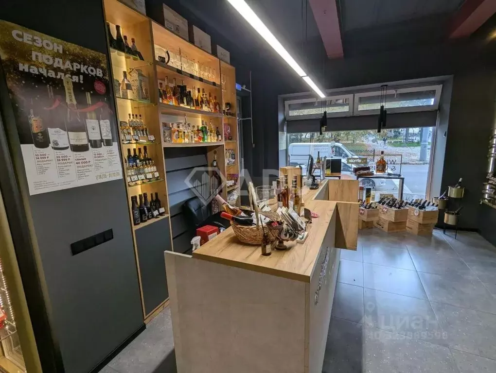 Торговая площадь в Краснодарский край, Новороссийск ул. Советов, 34 ... - Фото 1