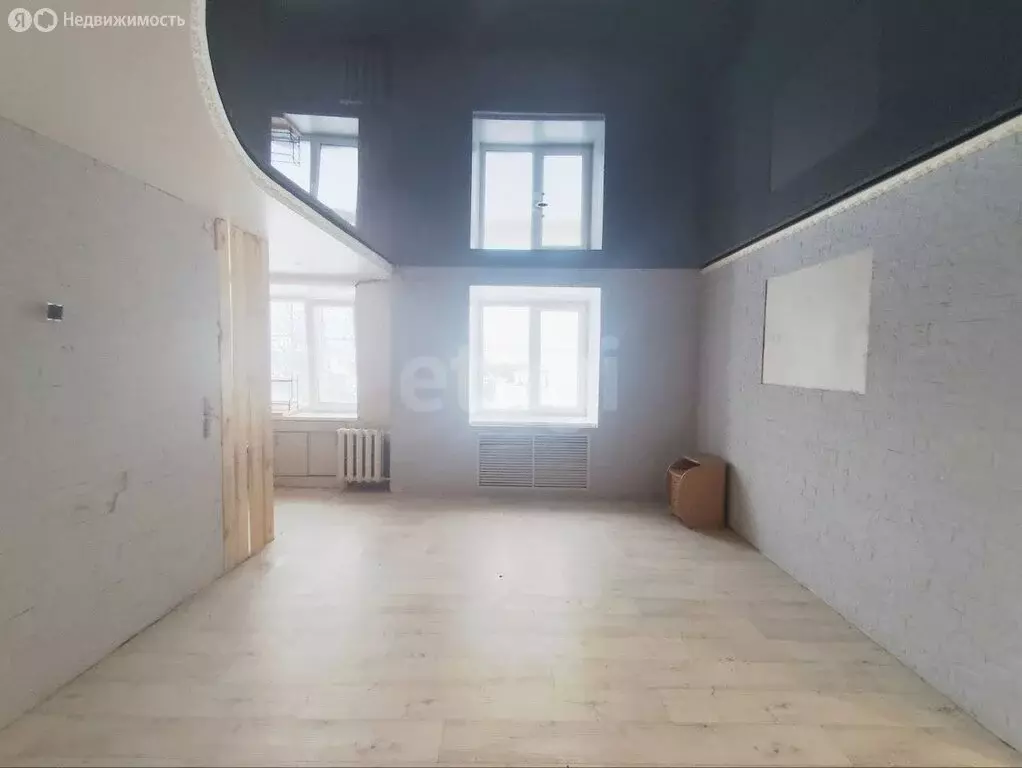 3-комнатная квартира: Можга, улица Наговицына, 162 (56.5 м) - Фото 2