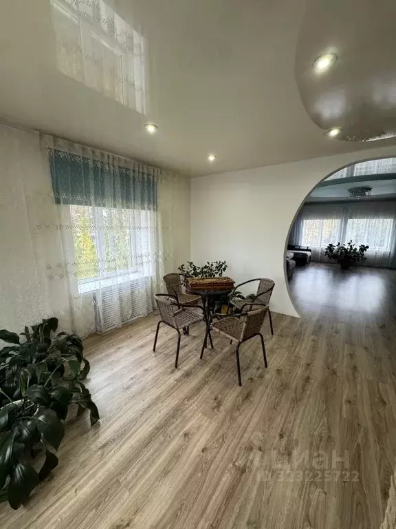 Дом в Волгоградская область, Волжский Южный мкр, ул. Иловлинская (224 ... - Фото 1