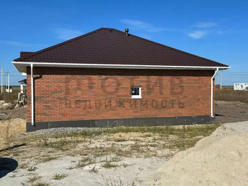 Дом в Тюменская область, Тюменский муниципальный округ, с. Успенка ул. ... - Фото 2