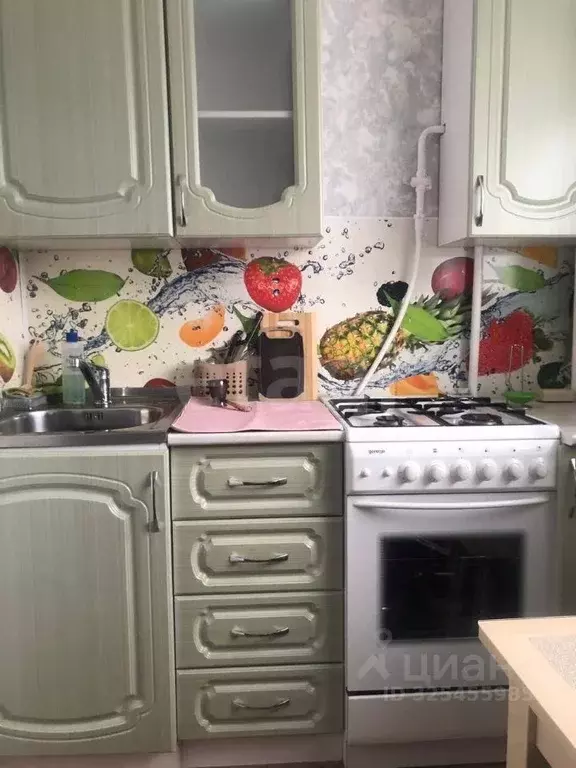 Комната Ямало-Ненецкий АО, Новый Уренгой Ленинградский просп., 10Б ... - Фото 1