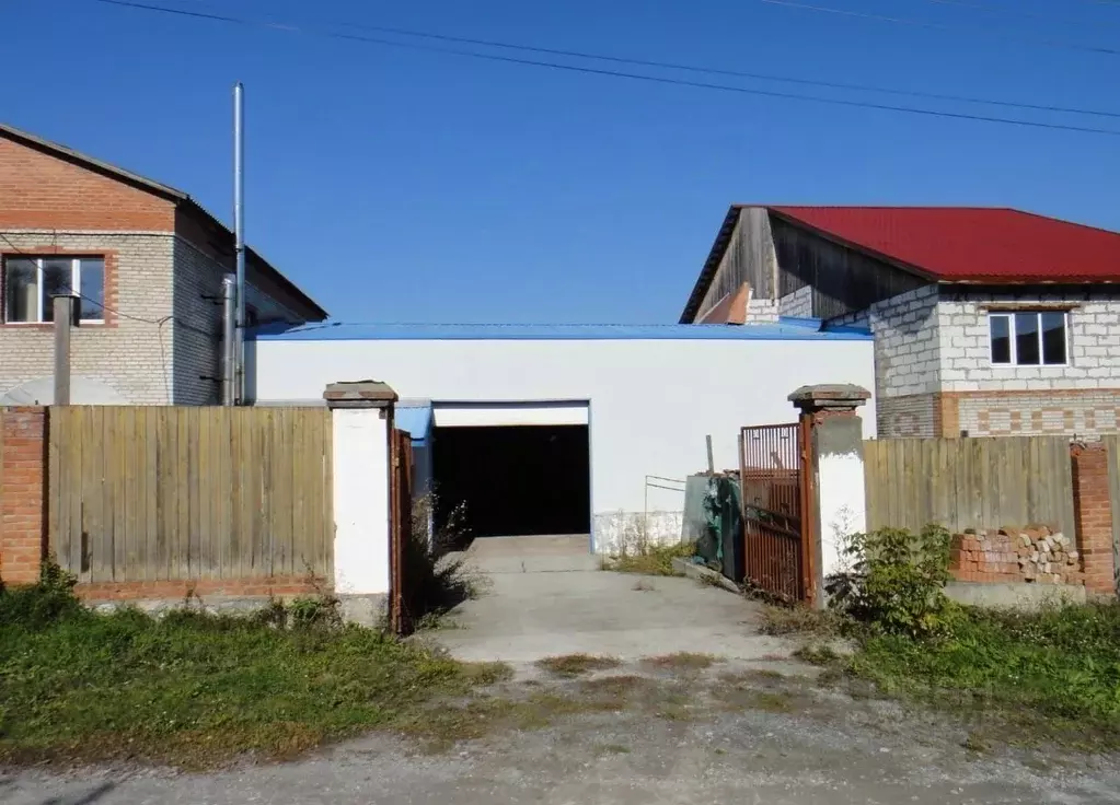 Коттедж в Новосибирская область, Бердск ул. Рябиновая, 11 (290 м) - Фото 1