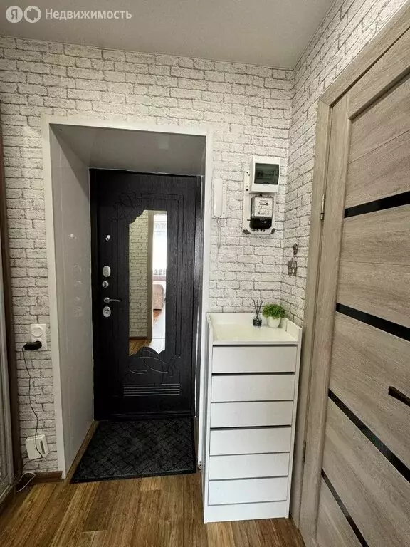1-комнатная квартира: Казань, улица Айрата Хайруллина, 5к1 (24 м) - Фото 0