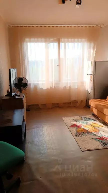 Комната Курганская область, Курган Заозерный жилрайон, 6-й мкр, 4 ... - Фото 1