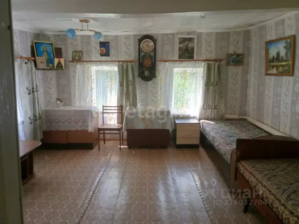 Дом в Башкортостан, Федоровский сельсовет, с. Кузьминовка ул. ... - Фото 1