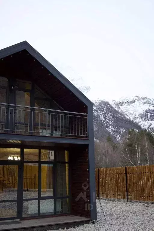 Дом в Кабардино-Балкария, Эльбрусский район, с. Терскол  (70 м) - Фото 1