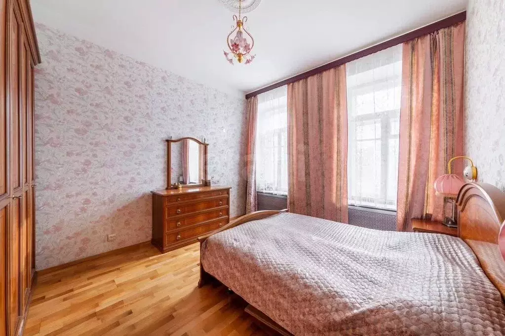4-к кв. Санкт-Петербург 15-я Васильевского острова линия, 34 (112.0 м) - Фото 1