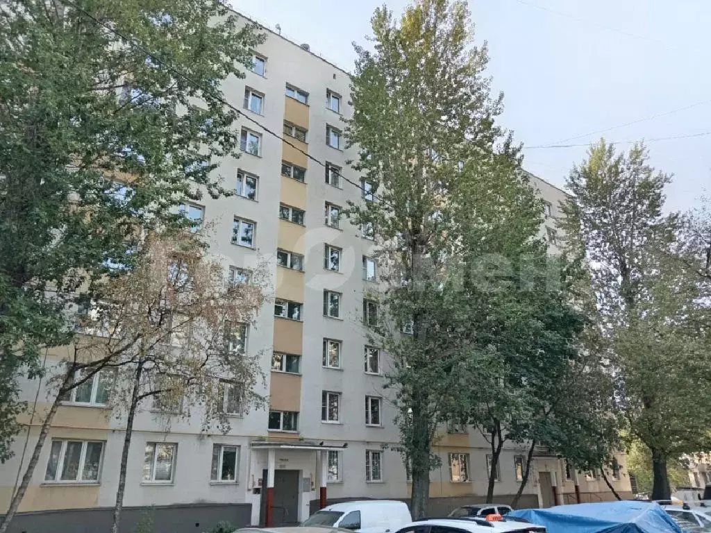 Продается комната в 3-комнатной квартире - Фото 0