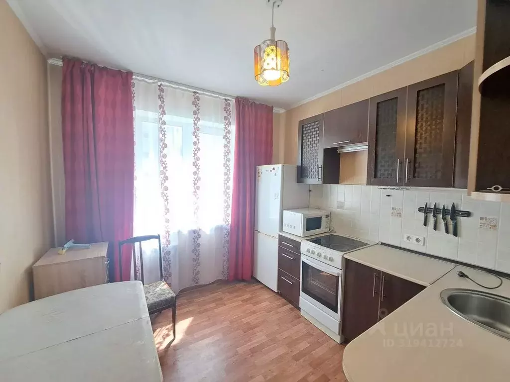 2-к кв. Алтайский край, Барнаул Лазурная ул., 11 (62.0 м) - Фото 0