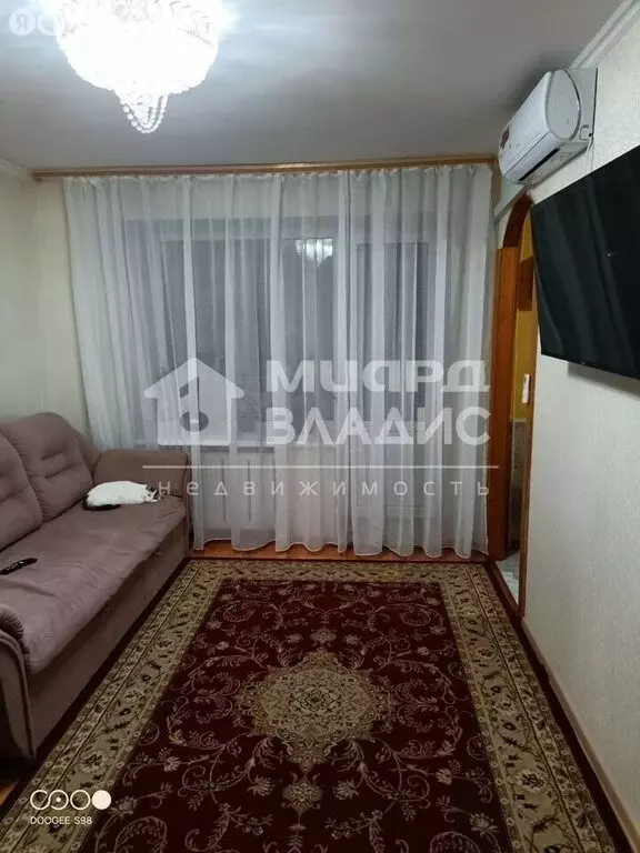 3-комнатная квартира: Омск, улица Челюскинцев, 83В (62 м) - Фото 1