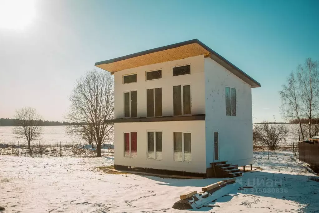 Дом в Московская область, Одинцовский городской округ, с. Крымское ул. ... - Фото 1