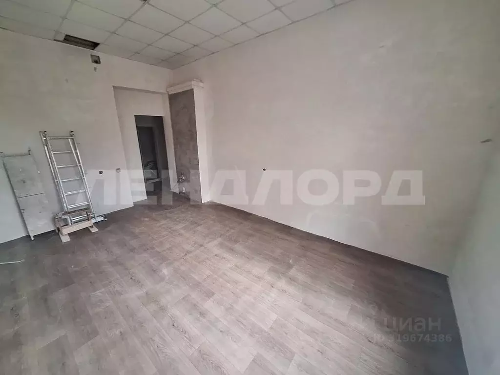 1-к кв. Ростовская область, Новочеркасск Александровская ул., 99 (33.0 ... - Фото 1