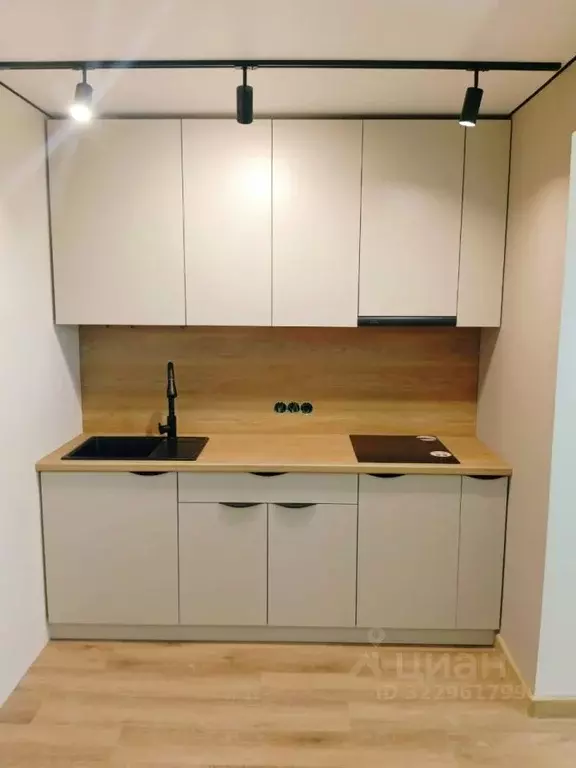 Студия Крым, Бахчисарай ул. Грузинова, 61 (40.3 м) - Фото 1