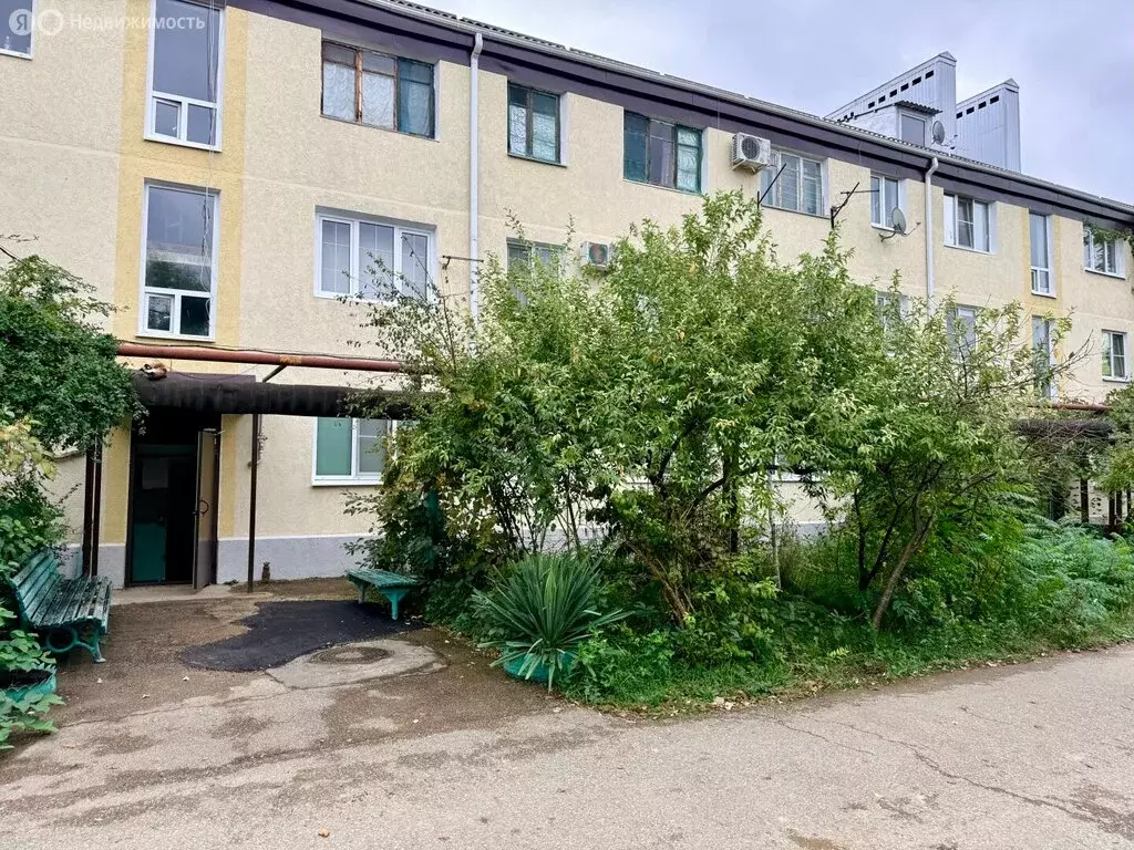 2-комнатная квартира: Апшеронск, Вокзальная улица, 23 (44 м) - Фото 1