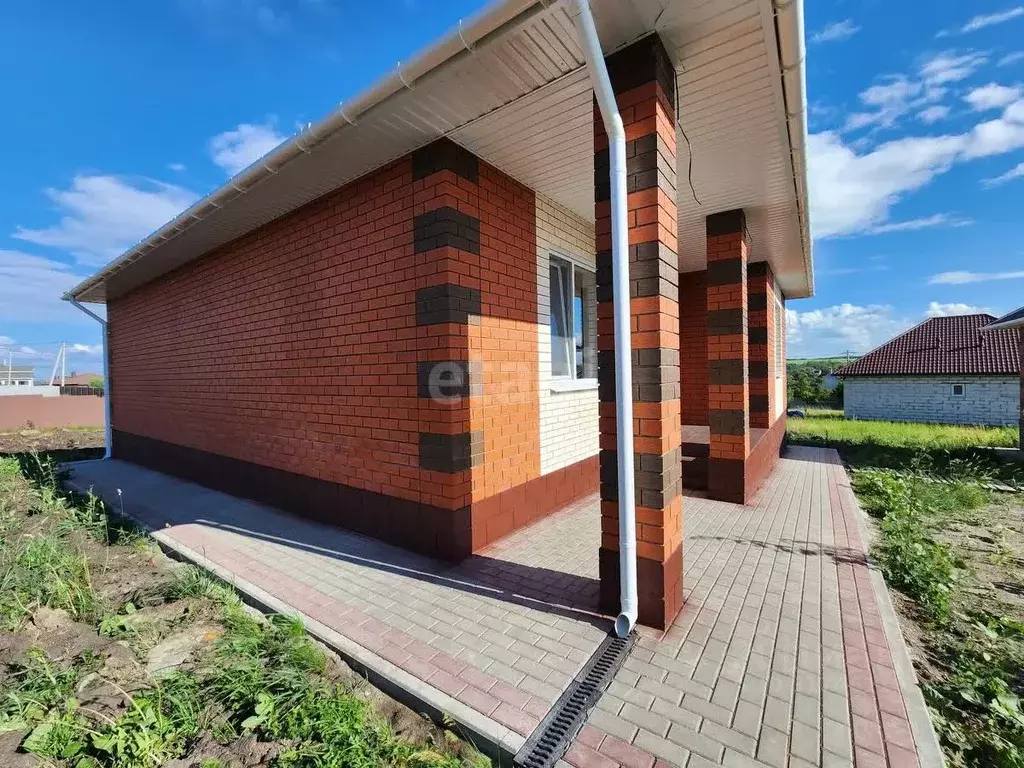 Дом в Белгородская область, Белгородский район, Комсомольское с/пос, ... - Фото 1