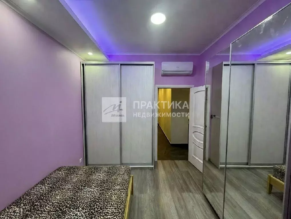 Продается 2-комнатная квартира - Фото 1