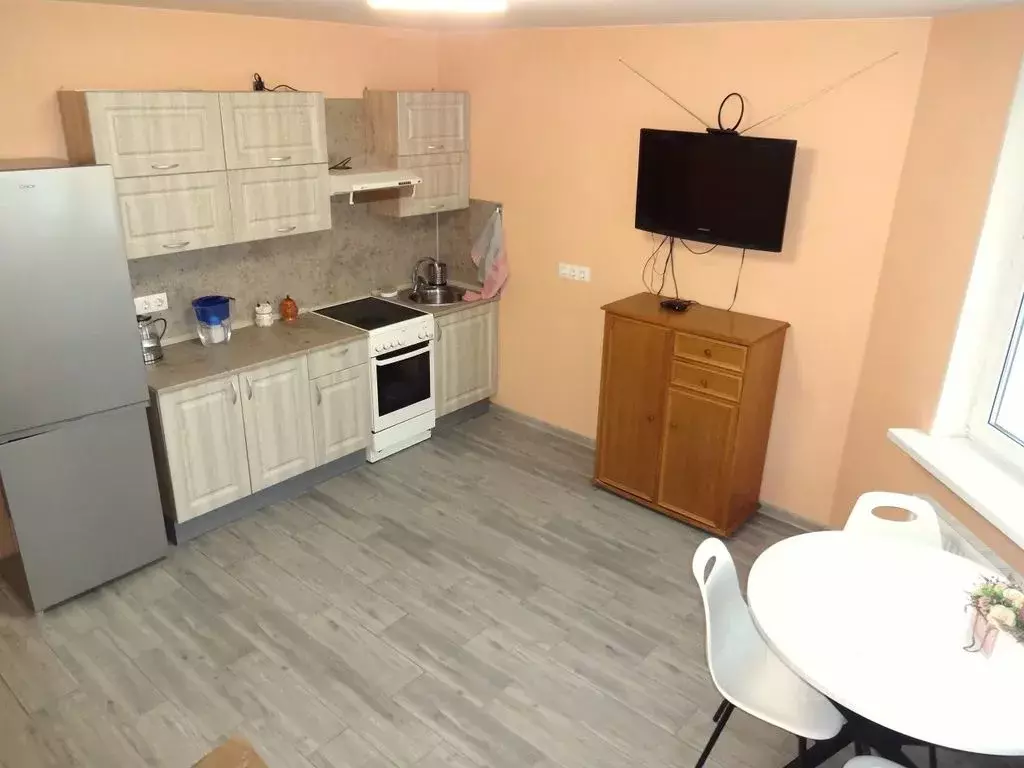 1-к кв. Московская область, Чехов Центральная ул., 42 (35.0 м) - Фото 2