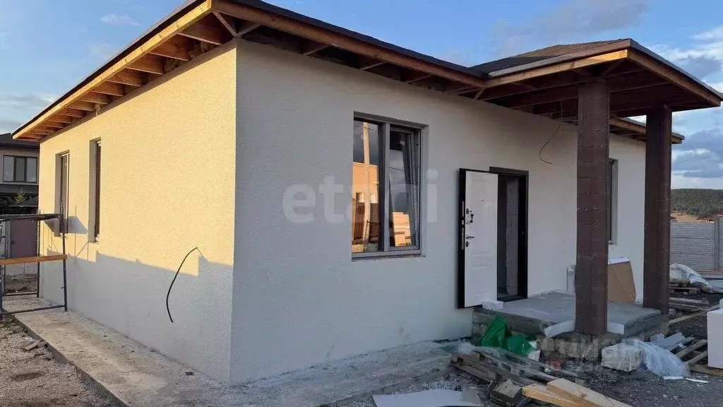 Дом в Крым, Симферопольский район, Мирновское с/пос, Таврический кп ... - Фото 1