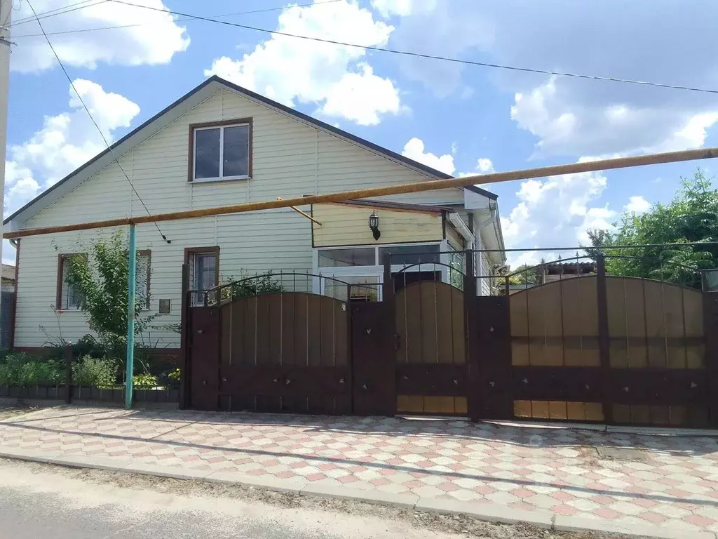 Дом в Белгородская область, Яковлевский муниципальный округ, Томаровка ... - Фото 0