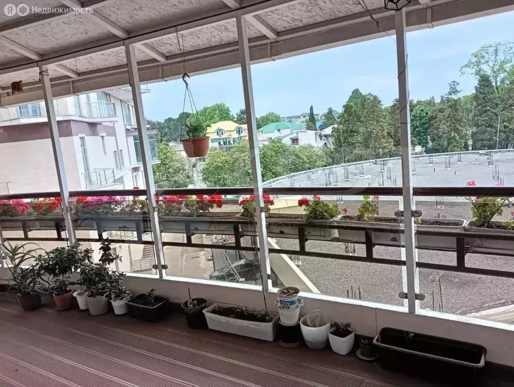 3-комнатная квартира: Сочи, улица Кирова, 30 (97 м) - Фото 2