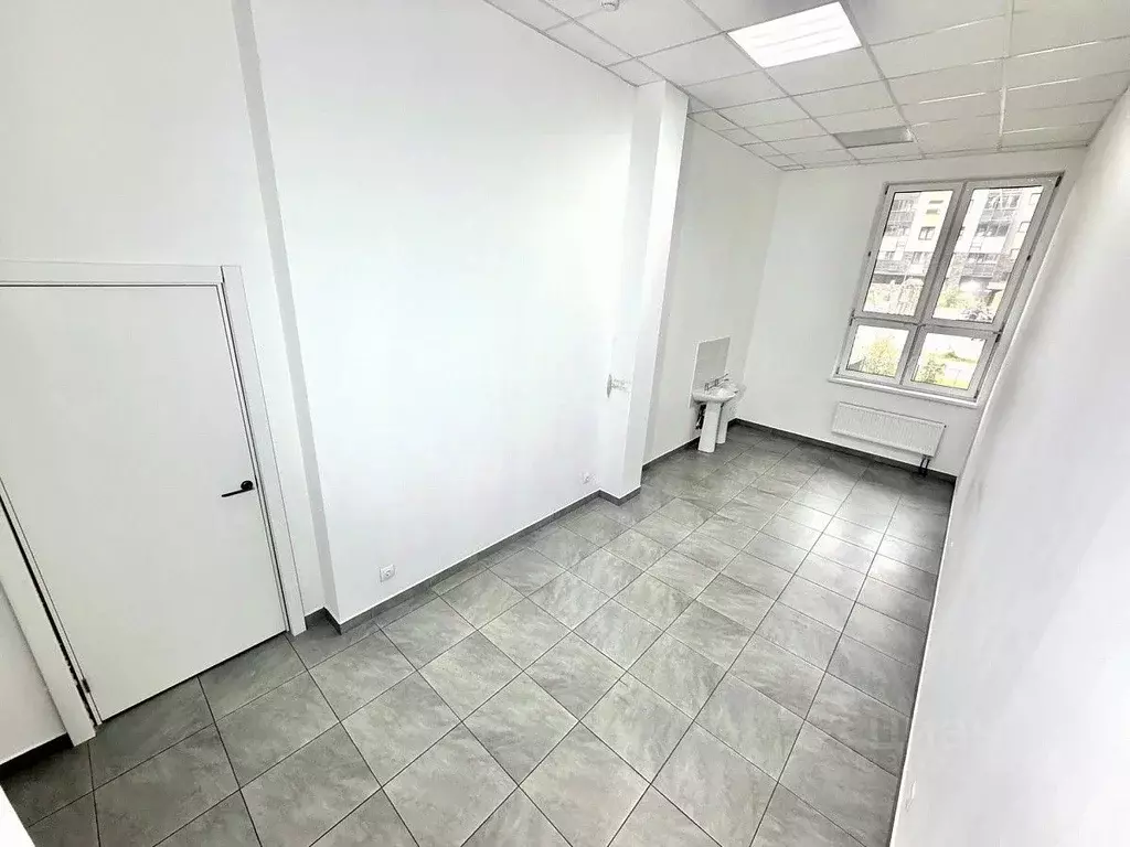 Помещение свободного назначения в Москва ул. Чароитовая, 1к5 (78 м) - Фото 2