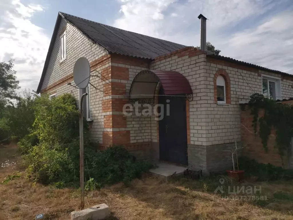 Дом в Белгородская область, Валуйский городской округ, Уразово рп ул. ... - Фото 1