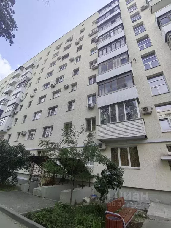 1-к кв. Волгоградская область, Волгоград ул. Маршала Еременко, 110 ... - Фото 0