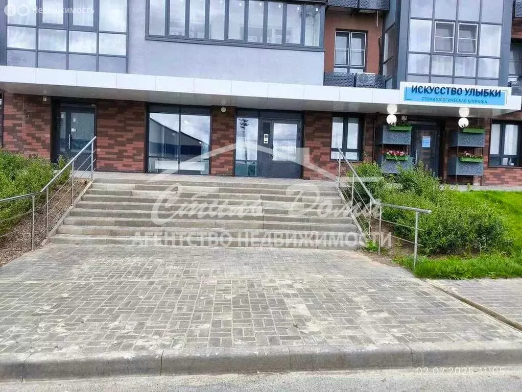 Квартира-студия: Волгоград, улица Степанищева, 2А (27.6 м) - Фото 1