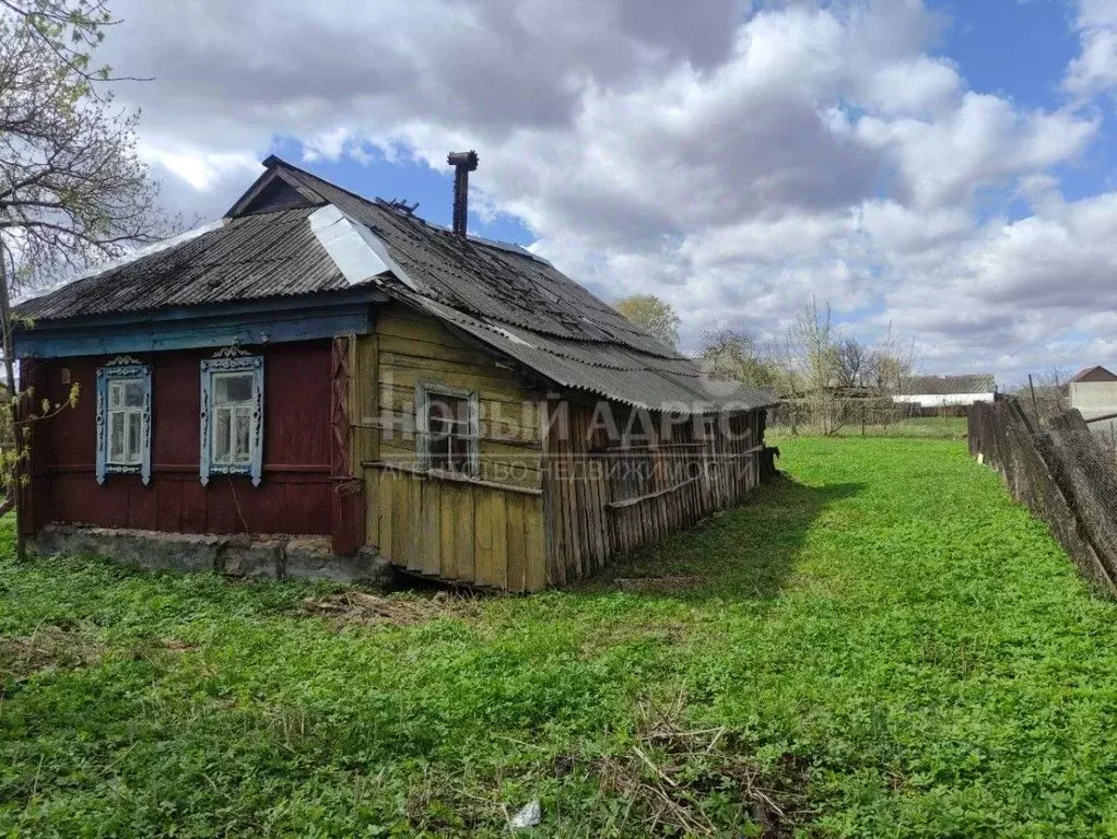 Дом в Калужская область, с. Перемышль ул. Федеративная (68 м) - Фото 0