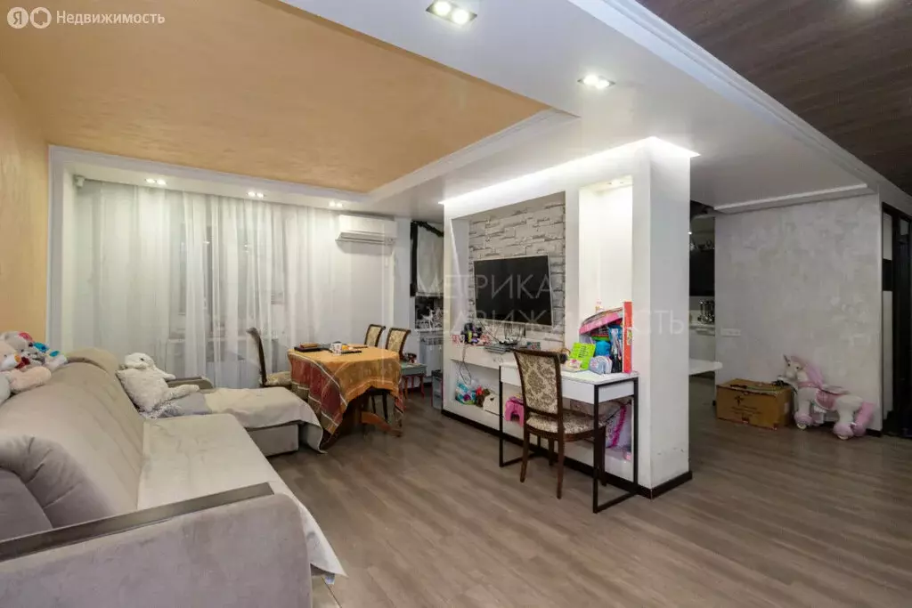4-комнатная квартира: Тюмень, улица Самарцева, 30 (130 м) - Фото 2