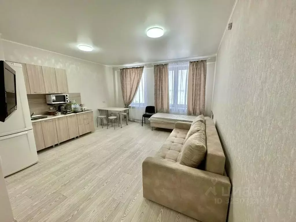 2-к кв. Татарстан, Нижнекамск ул. Рифката Гайнуллина, 5 (46.0 м) - Фото 1