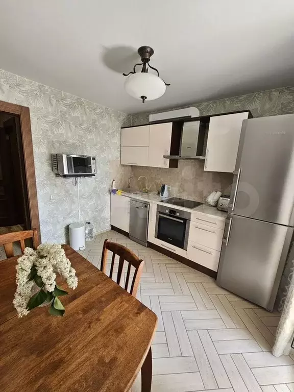 1-к. квартира, 45 м, 7/12 эт. - Фото 0
