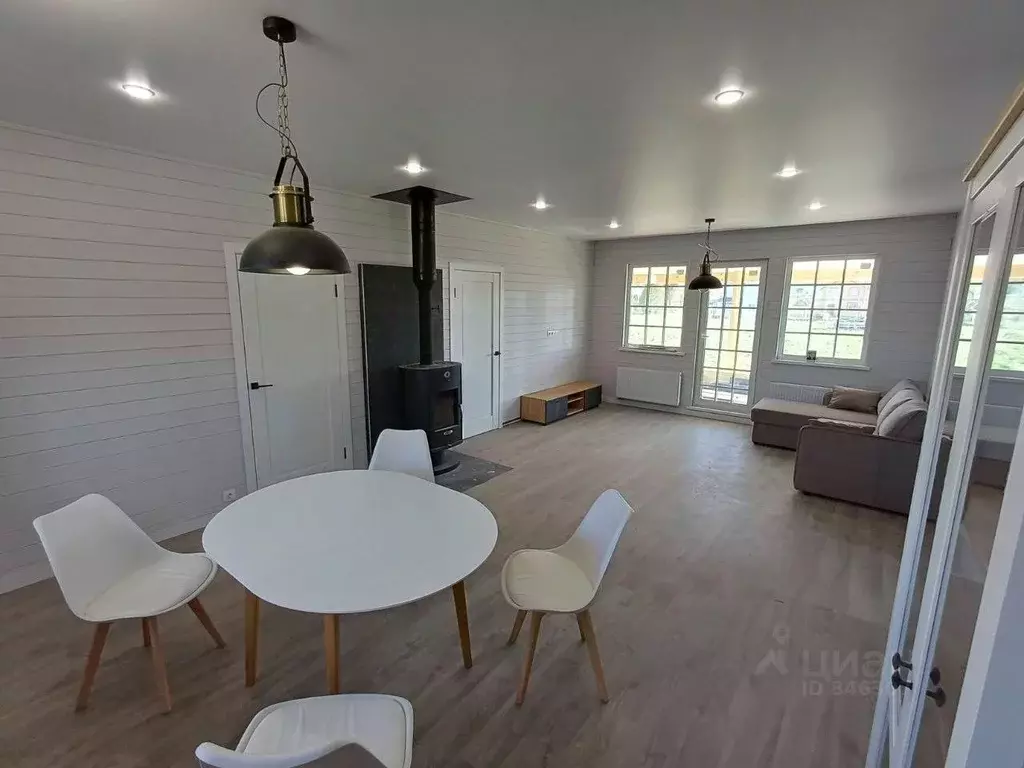 Дом в Ленинградская область, Гатчинский муниципальный округ, пос. ... - Фото 2