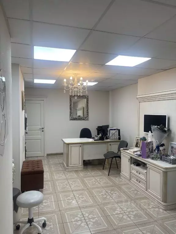 Помещение свободного назначения в Хабаровский край, Хабаровск ... - Фото 1