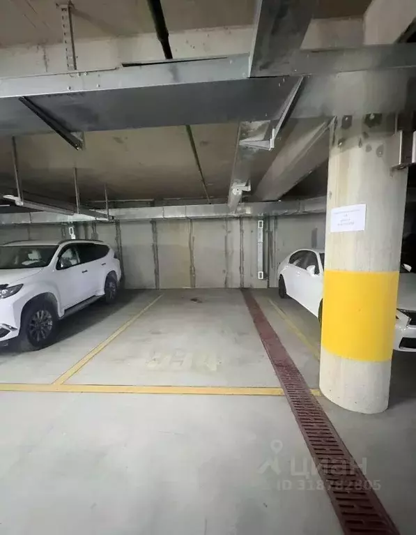 Гараж в Краснодарский край, Сочи ул. Кирпичная, 2к2 (19 м) - Фото 1