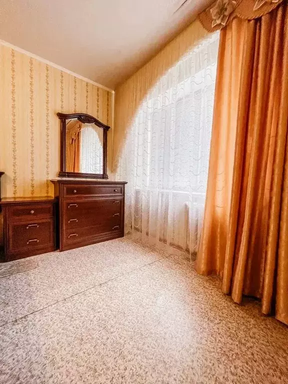 3-к кв. Самарская область, Сызрань ул. Ватутина, 154 (75.0 м) - Фото 1