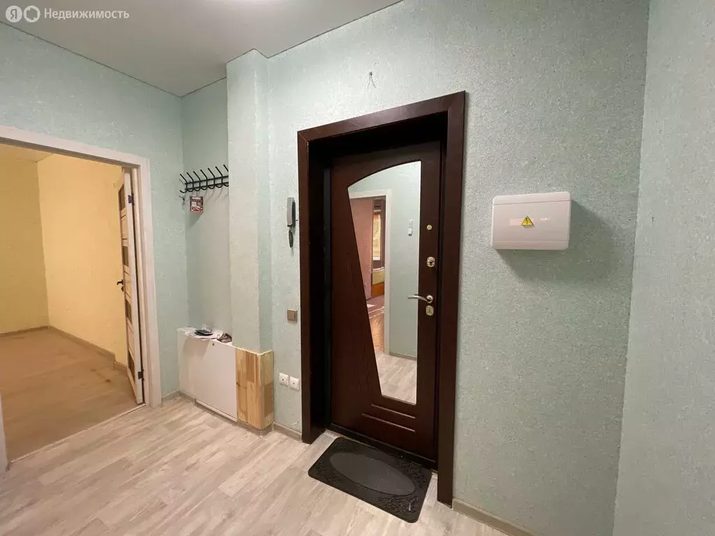 2-комнатная квартира: Новый Уренгой, Сибирская улица, 81 (46.6 м) - Фото 1