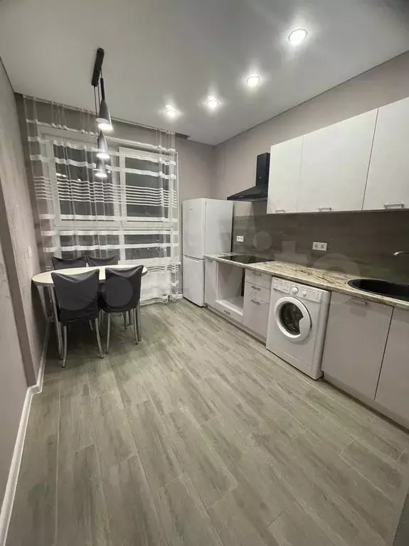 2-к. квартира, 50 м, 14/24 эт. - Фото 0